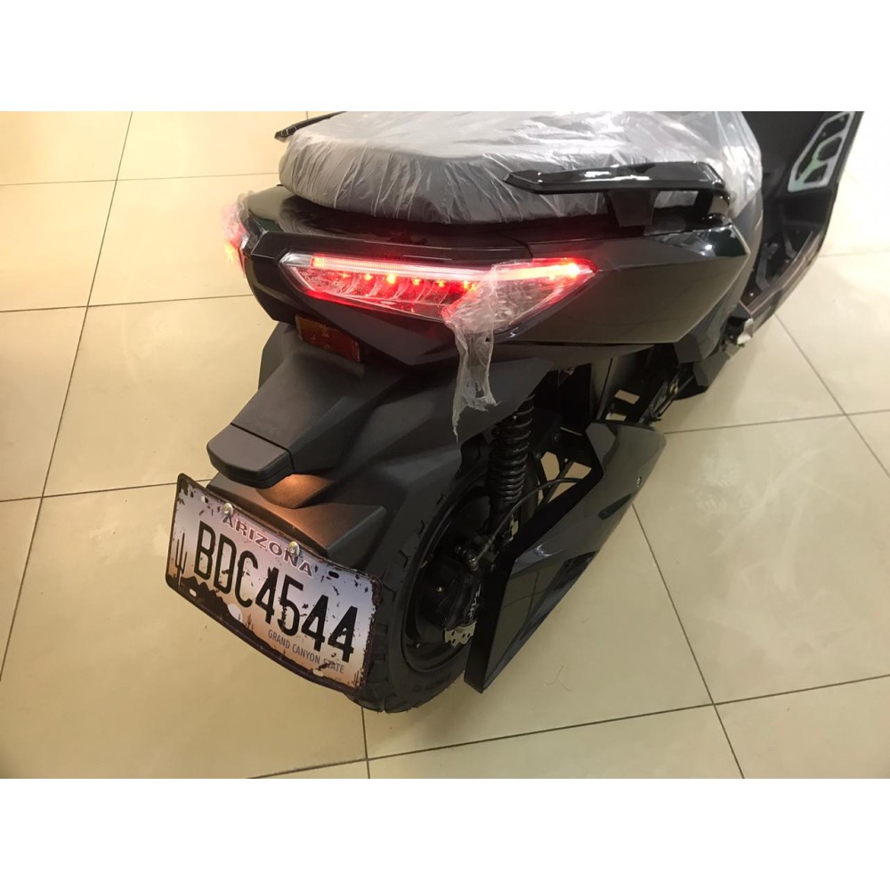 Электрический скутер Maxiscooter T8 5000W 9 Электрический скутер Maxiscooter T8 5000W 9