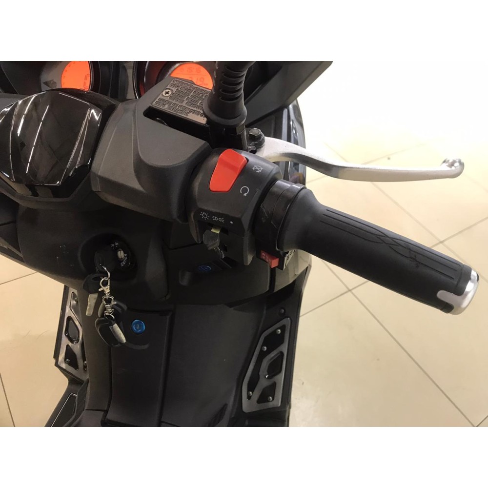 Электрический скутер Maxiscooter T8 5000W 6 Электрический скутер Maxiscooter T8 5000W 6
